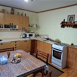 Predaj, rodinný dom Hronská Breznica, ihneď voľný - EXKLUZÍVNE HALO REALITY