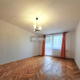 Predaj, dvojizbový byt Nové Zámky, Juh, byt s dvomi balkónmi