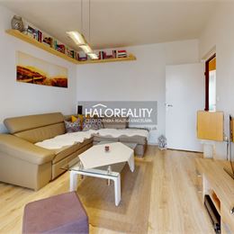 REZERVOVANÉ - Predaj, trojizbový byt Detva - ZNÍŽENÁ CENA - EXKLUZÍVNE HALO REALITY