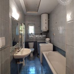 Predaj, rodinný dom Topoľníky - EXKLUZÍVNE HALO REALITY
