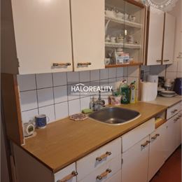 Predaj, trojizbový byt Skalica