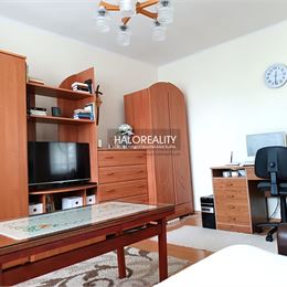 REZERVOVANÉ - Predaj, dvojizbový byt Trebišov, S GARÁŽOU - EXKLUZÍVNE HALO REALITY