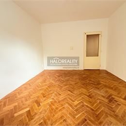 REZERVOVANÉ - Predaj, dvojizbový byt Nové Zámky - ZNÍŽENÁ CENA - EXKLUZÍVNE HALO REALITY