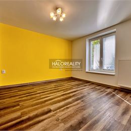 Predaj, trojizbový byt Želiezovce, zrekonštruovaný, ihneď voľný