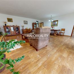 Predaj, rodinný dom Hostice - EXKLUZÍVNE HALO REALITY