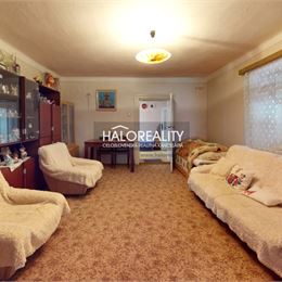 Predaj, chalupa Hrušov - EXKLUZÍVNE HALO REALITY