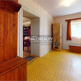 Predaj, chalupa Hrušov - EXKLUZÍVNE HALO REALITY
