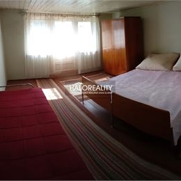 REZERVOVANÉ - Predaj, rodinný dom Želovce, s veľkou záhradou - ZNÍŽENÁ CENA - EXKLUZÍVNE HALO REALITY