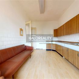 Predaj, rodinný dom Jelšava - EXKLUZÍVNE HALO REALITY