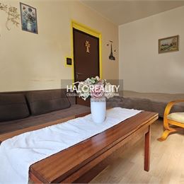 REZERVOVANÉ - Predaj, jednoizbový byt Banská Štiavnica - ZNÍŽENÁ CENA - EXKLUZÍVNE HALO REALITY