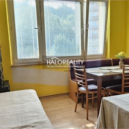 REZERVOVANÉ - Predaj, jednoizbový byt Banská Štiavnica - ZNÍŽENÁ CENA - EXKLUZÍVNE HALO REALITY