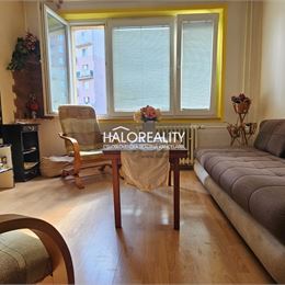 REZERVOVANÉ - Predaj, jednoizbový byt Banská Štiavnica - ZNÍŽENÁ CENA - EXKLUZÍVNE HALO REALITY