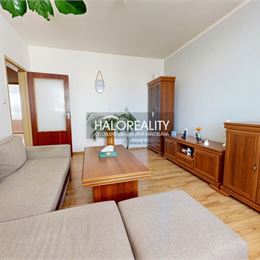 Predaj, trojizbový byt Revúca - ZNÍŽENÁ CENA - EXKLUZÍVNE HALO REALITY