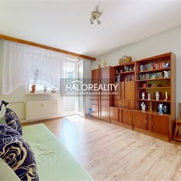 Predaj, trojizbový byt Revúca - ZNÍŽENÁ CENA - EXKLUZÍVNE HALO REALITY