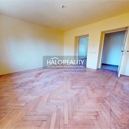 Predaj, dvojizbový byt Rimavská Sobota, Gorkého - ZNÍŽENÁ CENA - EXKLUZÍVNE HALO REALITY