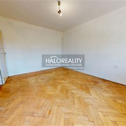 Predaj, dvojizbový byt Rimavská Sobota, Gorkého - ZNÍŽENÁ CENA - EXKLUZÍVNE HALO REALITY