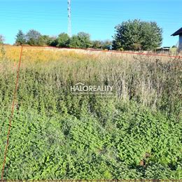 Predaj, pozemok pre rodinný dom 1910 m² Petrovany