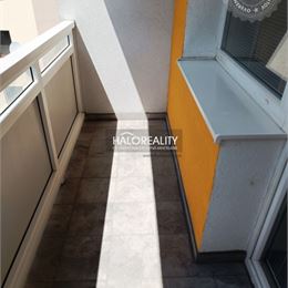 REZERVOVANÉ - Predaj, jednoizbový byt Krompachy, ulica Hlavná - EXKLUZÍVNE HALO REALITY