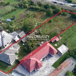 Predaj, pozemok pre rodinný dom 1266 m² Kamenín so starším rodinným domom - EXKLUZÍVNE HALO REALITY