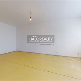 REZERVOVANÉ - Predaj, trojizbový byt Hnúšťa, Likier, Vladimíra Clementisa - EXKLUZÍVNE HALO REALITY