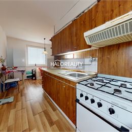 REZERVOVANÉ - Predaj, dvojizbový byt Hnúšťa - EXKLUZÍVNE HALO REALITY