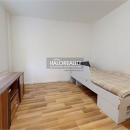 REZERVOVANÉ - Predaj, dvojizbový byt Hnúšťa - EXKLUZÍVNE HALO REALITY