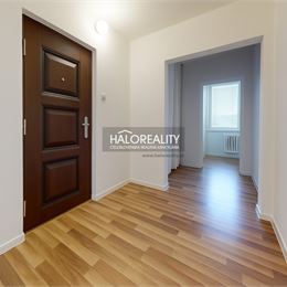 REZERVOVANÉ - Predaj, dvojizbový byt Hnúšťa - EXKLUZÍVNE HALO REALITY