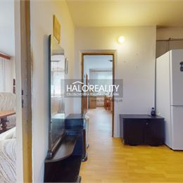 REZERVOVANÉ - Predaj, štvorizbový byt Hnúšťa, Vladimíra Clementisa - EXKLUZÍVNE HALO REALITY