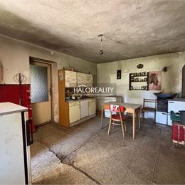 Predaj, rodinný dom Turčok - EXKLUZÍVNE HALO REALITY