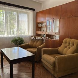 REZERVOVANÉ - Predaj, rodinný dom Veľké Trakany - ZNÍŽENÁ CENA - EXKLUZÍVNE HALO REALITY