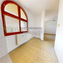 Predaj, jednoizbový byt Revúca, Ivana Krasku - ZNÍŽENÁ CENA - EXKLUZÍVNE HALO REALITY
