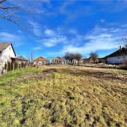 Predaj, pozemok pre rodinný dom 1136 m² Veľké Ludince - EXKLUZÍVNE HALO REALITY