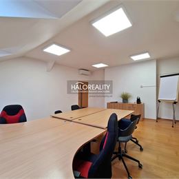 Prenájom, kancelársky priestor Bratislava Staré Mesto, 4 kancelárie 90,73 m²