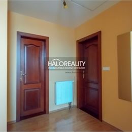 Prenájom, rodinný dom Cífer, s kompletným zariadením a vybavením - EXKLUZÍVNE HALO REALITY