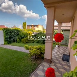 Prenájom, rodinný dom Cífer, s kompletným zariadením a vybavením - EXKLUZÍVNE HALO REALITY