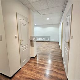 Prenájom, trojizbový byt Bratislava Staré Mesto, Grősslingová - EXKLUZÍVNE HALO REALITY