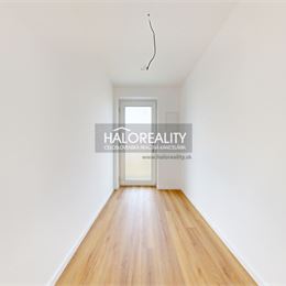 Prenájom, rodinný dom Baka - NOVOSTAVBA - EXKLUZÍVNE HALO REALITY