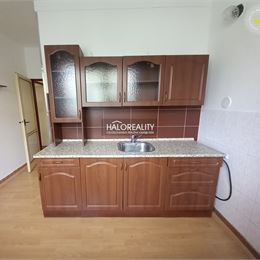 Prenájom, trojizbový byt Senica - EXKLUZÍVNE HALO REALITY