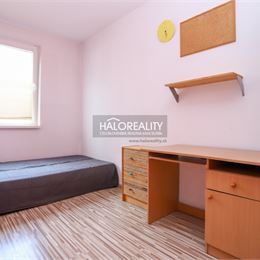 Prenájom, štvorizbový byt Považská Bystrica, Rozkvet - EXKLUZÍVNE HALO REALITY