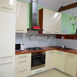 Prenájom, trojizbový byt Levoča, Kláštorská - EXKLUZÍVNE HALO REALITY