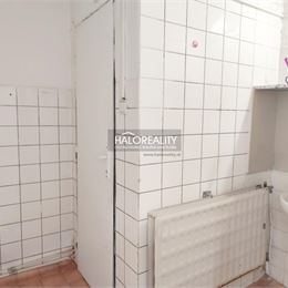 Prenájom, polyfunkcia/obchodné priestory Banská Štiavnica, Križovatka - ZNÍŽENÁ CENA