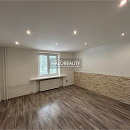 Prenájom, dvojizbový byt Handlová, 29. augusta
