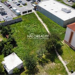Predaj, pozemok pre bytovú výstavbu 1997 m² Žiar nad Hronom, Posledný stavebný pozemok priamo v meste -