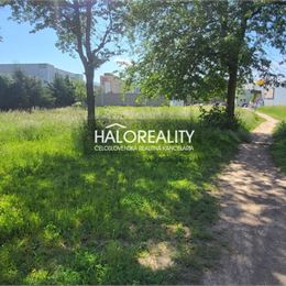 Predaj, pozemok pre bytovú výstavbu 1997 m² Žiar nad Hronom, Posledný stavebný pozemok priamo v meste -