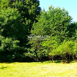 Predaj, pozemok pre rodinný dom 1000 m² Pernek - EXKLUZÍVNE HALO REALITY