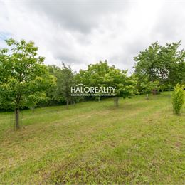 Predaj, záhradný pozemok 4064 m² Bratislava Lamač, záhradkárska osada Zlatá hora - EXKLUZÍVNE HALO REALITY