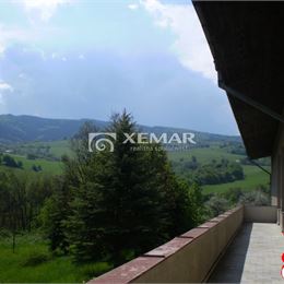 PREDAJ- bývalý kultúrny dom- 120.000,-€+ pozemky 20,-€/m2, Slatinské Lazy.