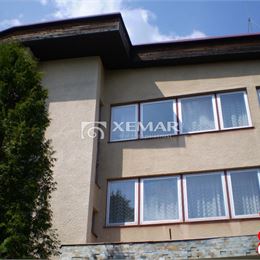 PREDAJ- bývalý kultúrny dom- 120.000,-€+ pozemky 20,-€/m2, Slatinské Lazy.