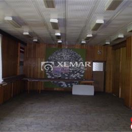 PREDAJ- bývalý kultúrny dom- 120.000,-€+ pozemky 20,-€/m2, Slatinské Lazy.