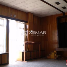 PREDAJ- bývalý kultúrny dom- 120.000,-€+ pozemky 20,-€/m2, Slatinské Lazy.